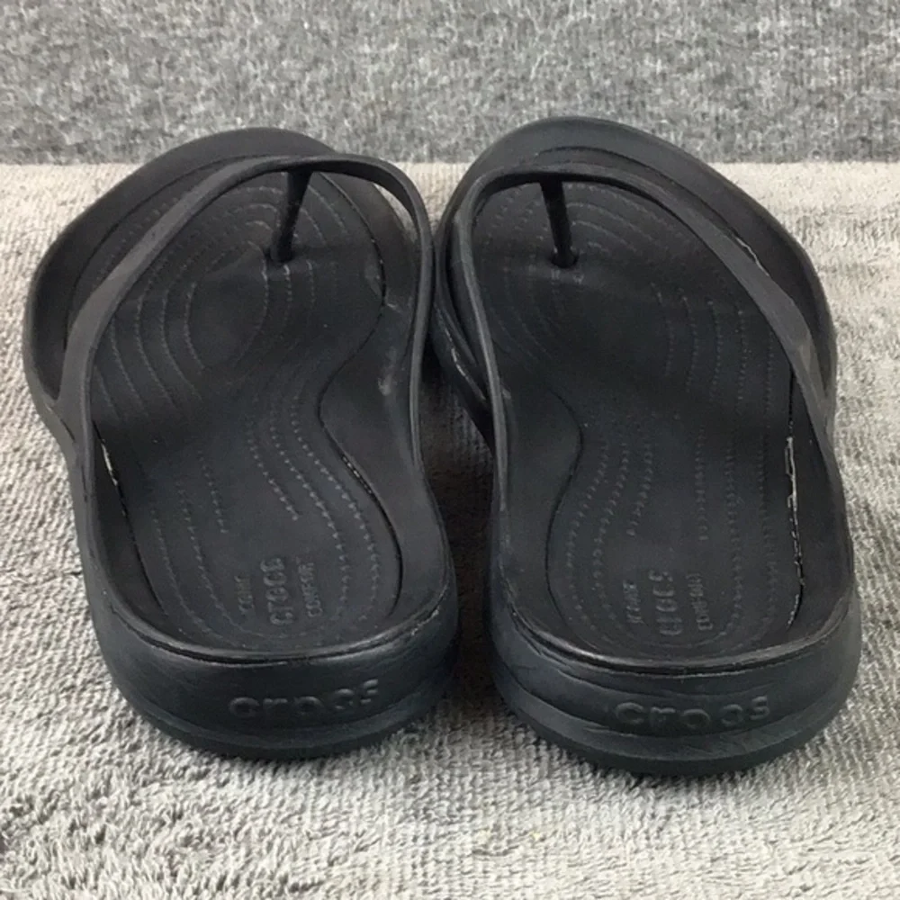 Crocs Black Flip Flop Thong Sandals‎ Size 9
